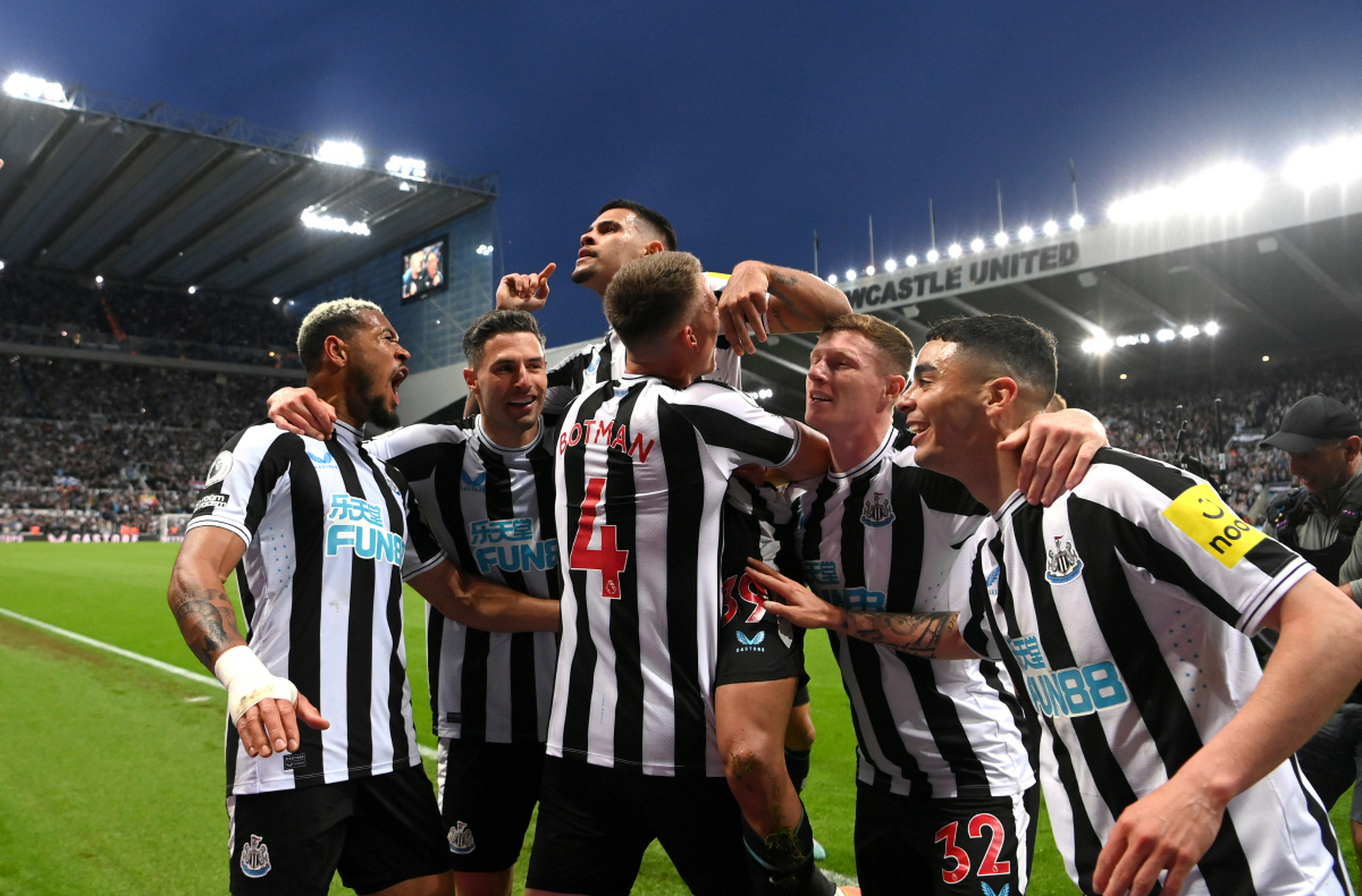 尤文图斯发布备战花絮，今夜调整名单，欧超杯任务艰巨，训练强度明显提升的简单介绍